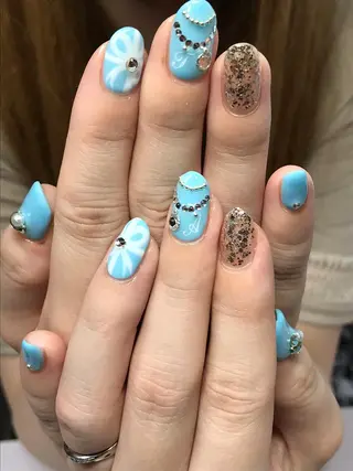 ネイル RuxuryNail ／RiAnnaのネイルデザイン