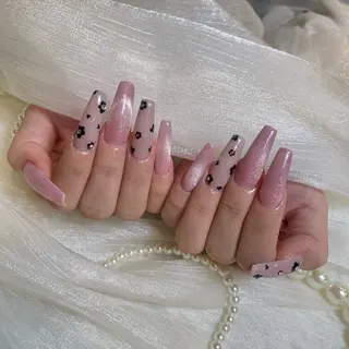 ミディアム Chiin Nailのネイルデザイン