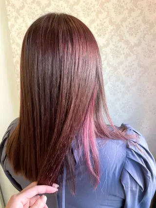 カラー ヒヨシ ルナのヘアスタイル