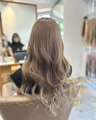 ロング RI MAのヘアスタイル