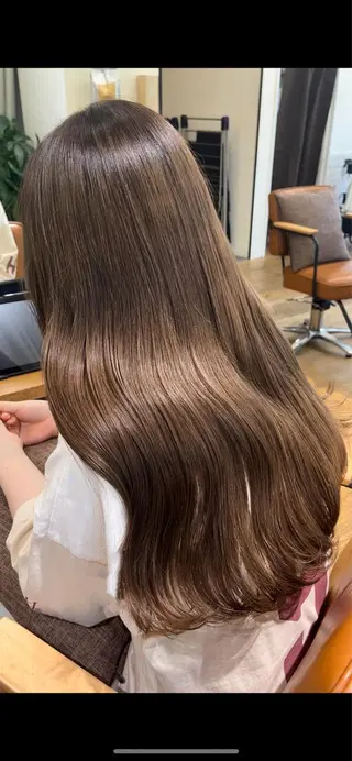 ミディアム カラー パーマ ヘアアレンジ メンズ キッズ ネイル マツエク・マツパ アイブロウ i.+omotesando所属・🪞レイヤー/暖色カ ラー🧸mai🎀のヘアスタイル