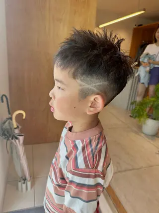 ショート メンズ メンズパーマ達人/ フェード/イツキのヘアスタイル