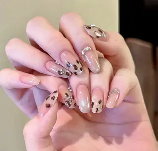 ネイル D-BEAUTY Nailsalonのネイルデザイン