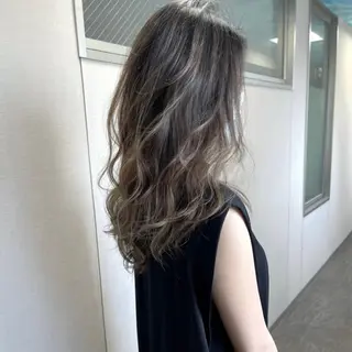ロング カラー ヘアアレンジ 松井那津子 /ハイライトブリーチのヘアスタイル