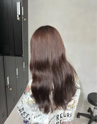 ロング カラー 小森聖奈 韓国風レイヤーカットのヘアスタイル