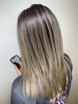 セミロング シールエクステ♦️ レイヤー♦️福田晃大のヘアスタイル