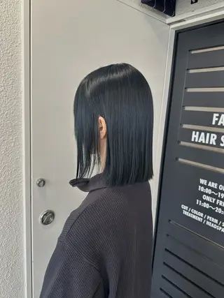 ミディアム カラー ﾚｲﾔｰ/ﾊｲﾄｰﾝ WAKANAのヘアスタイル