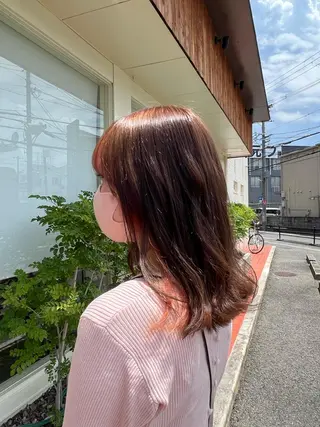 セミロング 長尾ゆりの/ボブ/ ベージュ/ハイトーンのヘアスタイル