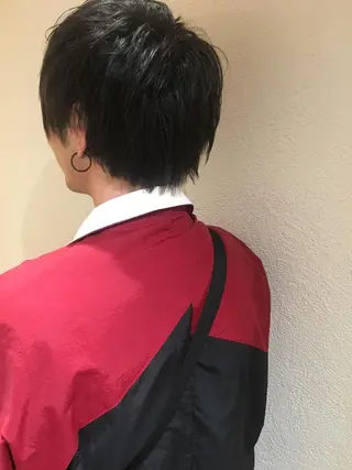 ショート カラー メンズ ウルフカット／吉村 桃子のヘアスタイル