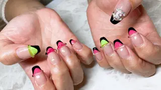 ネイル 神崎 千秋のネイルデザイン