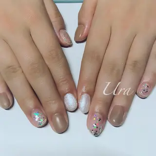 ネイル UrakoNail 《nail》のネイルデザイン