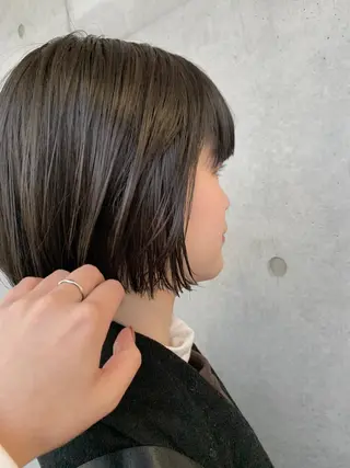 ショート カラー conne&riri所属・MAYU 💚森下のヘアスタイル