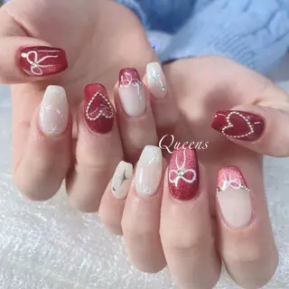 ネイル Queens 榊 まおのネイルデザイン