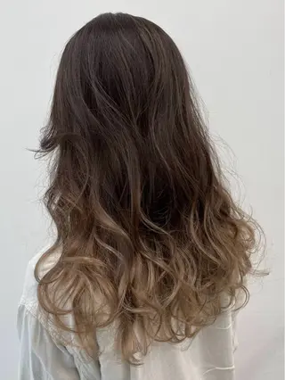 セミロング Cielo by Siestaのヘアスタイル