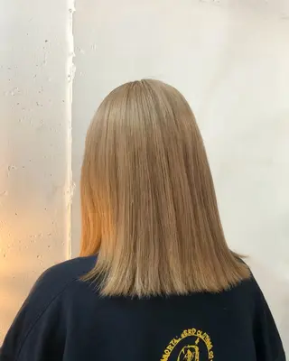 ミディアム カラー kaze代官山 🪽kanameのヘアスタイル