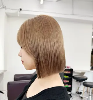 ショート カラー Ms.CHARM【ミズチャーム】所属・韓国/レイヤーカット 顔周り/廣瀬達哉のヘアスタイル