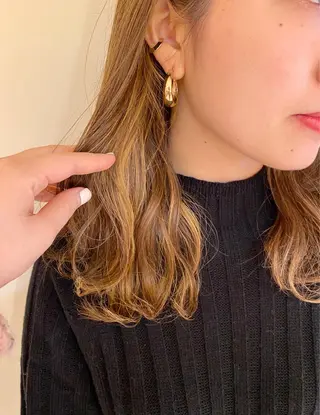 ミディアム カラー コマツリサ ROCCO eastのヘアスタイル