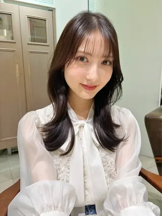 セミロング 髪質改善/まつパ👀 himari🌻のヘアスタイル