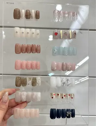 ネイル Tsuki🌙/渋谷 /パラジェルのネイルデザイン