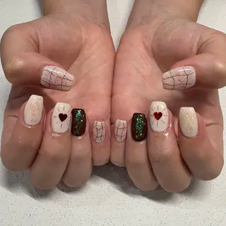 ネイル HARUKA 🌸のネイルデザイン