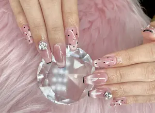 ネイル Rie Beauty所属・リエ ビューティのネイルデザイン