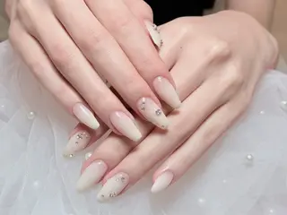 ネイル Bél Nail salonのネイルデザイン