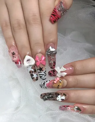 ネイル LR.ONE ヨウのネイルデザイン