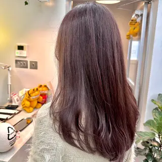セミロング カラー 岡野 静華のヘアスタイル