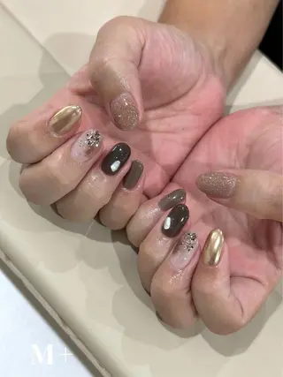 ネイル M+  Beauty Salonのネイルデザイン