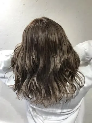 ミディアム カラー 似合わせ/ブリーチ カラー.岡田友仁のヘアスタイル