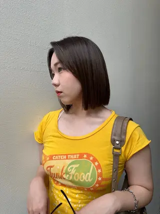 ミディアム aoi /ニュアンス /透明感カラーのヘアスタイル