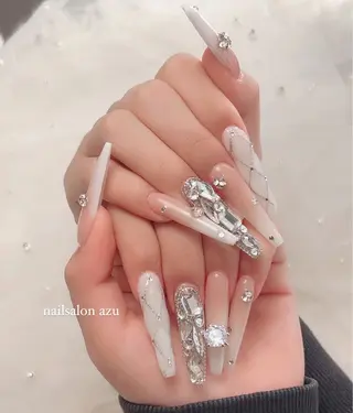 ネイル nailsalon azu所属・nailsalon azu Hinaのネイルデザイン
