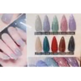 ネイル S nail salon所属・Vi Viネイル サロンのネイルデザイン