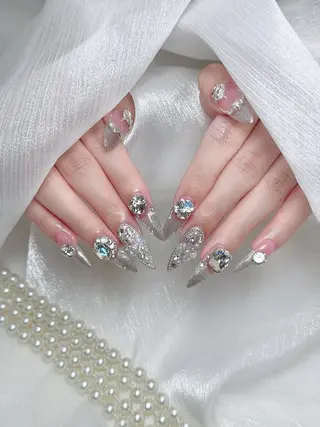 ネイル ENsalon akiのネイルデザイン