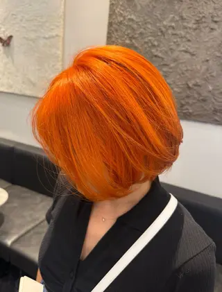 ショート にこ🐻‍❄️🫧 透明感カラー🤍のヘアスタイル