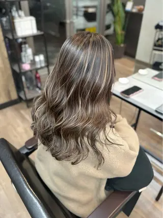 ロング カラー VIF所属・🗻飯田誠也🗻 カットカラー得意のヘアスタイル