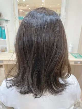 ミディアム カラー ハイトーン🌈✨️ 吉村美沙季のヘアスタイル