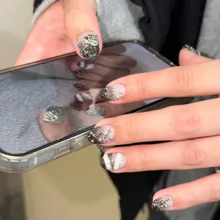 ネイル elfia nailstudio所属・tamaki araiのネイルデザイン