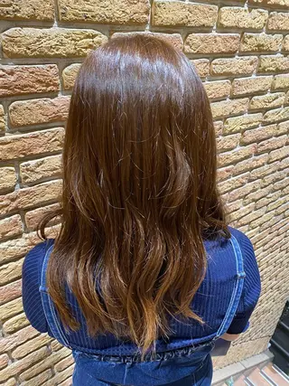 ロング カラー 林 美佑のヘアスタイル