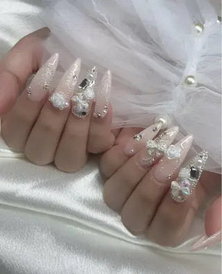 ネイル YOLO NAILのネイルデザイン