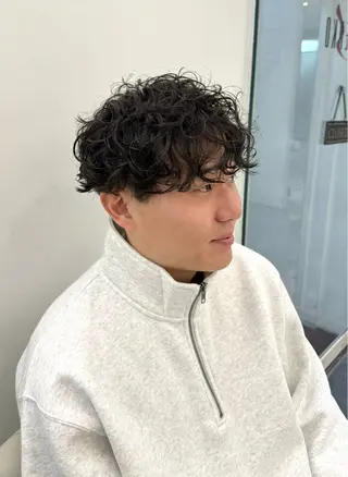 ショート デジタルパーマ/ コテ巻き風パーマのヘアスタイル