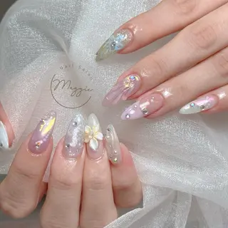 ネイル Maggie Nail🦩のネイルデザイン