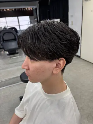 メンズ フェザーパーマ職人 🪽yutoのヘアスタイル