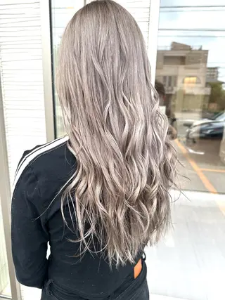 カラー 横山 香音のヘアスタイル