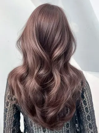 カラー ロング ITbyALBUM 中野店のヘアスタイル