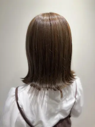 ミディアム カラー ducha所属・DUCHA Tomida naoのヘアスタイル