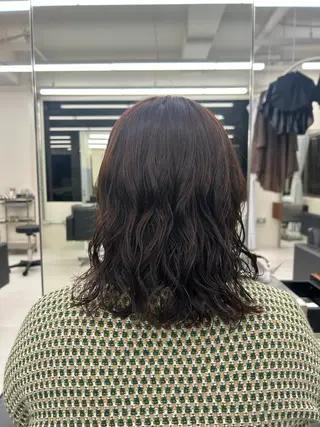 ショート パーマ aoba🩵/ボブ ×コテ巻き風パーマのヘアスタイル