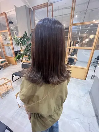 カラー 🐰FERIA 北千里 🐰のヘアスタイル