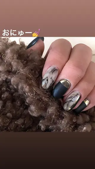 ネイル h △TRIOSのネイルデザイン