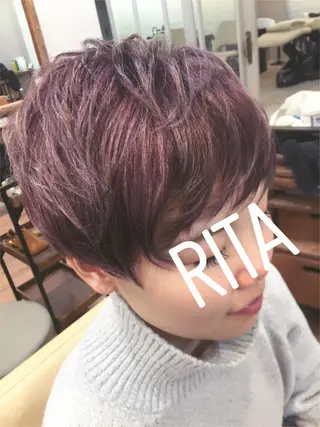 ショート カラー ひろせ かなのヘアスタイル